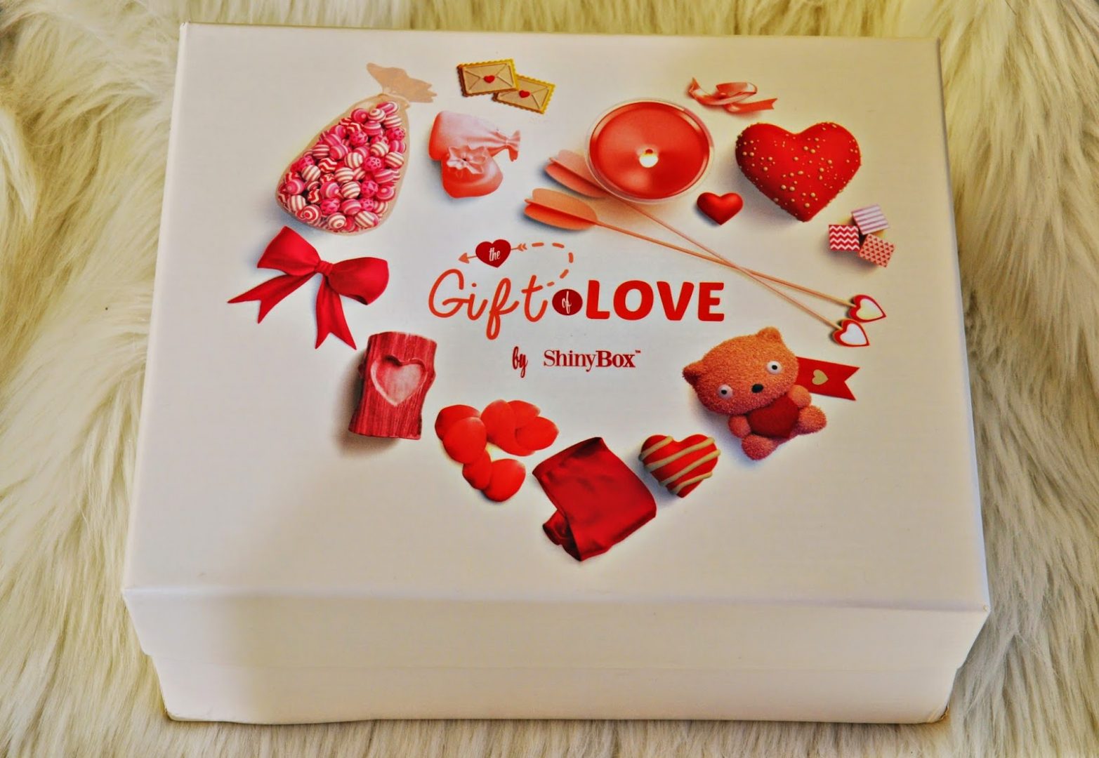 Shinybox: Gift of love.