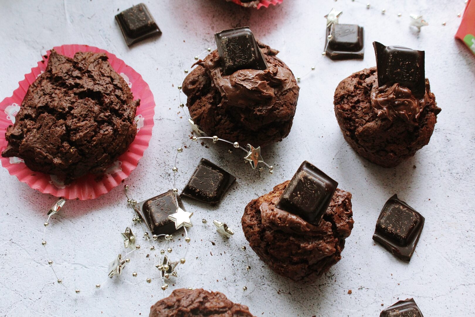 Babeczki brownie – mocno czekoladowe. Przepis na babeczki bezglutenowe